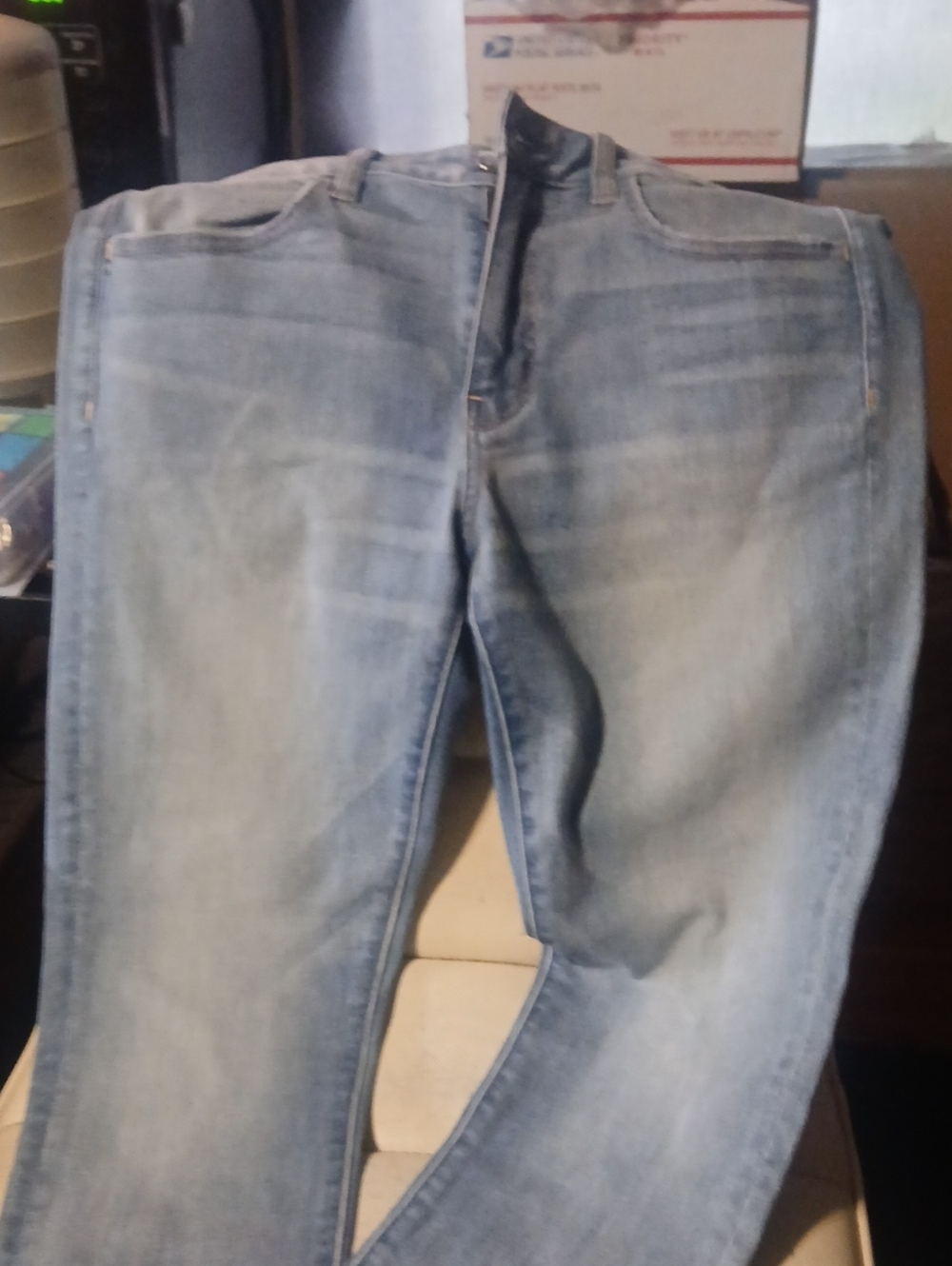 American Eagle Outfitters Light Blue Super Stretch Jeans